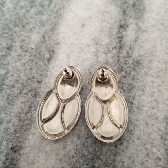 Vintage Gray Enamel Post Earrings, Minimal Circular Design, Silver Tone Setting - Picture 2 of 5